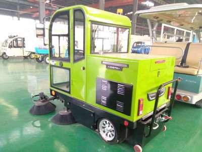 小型電動(dòng)掃路車(chē) 汽車(chē)家園網(wǎng)的綠色清潔新選擇