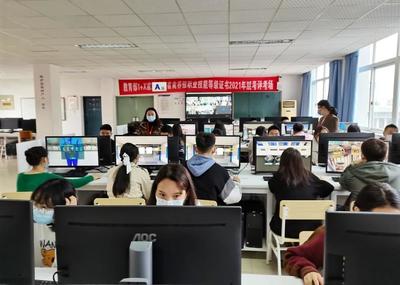 我校圓滿舉辦首批教育部1+X家庭農(nóng)場畜禽養(yǎng)殖中級職業(yè)技能等級認(rèn)證考試，智慧教育賦能現(xiàn)代農(nóng)牧人才培養(yǎng)